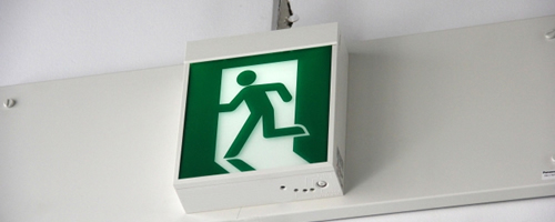 誘導灯・誘導標識